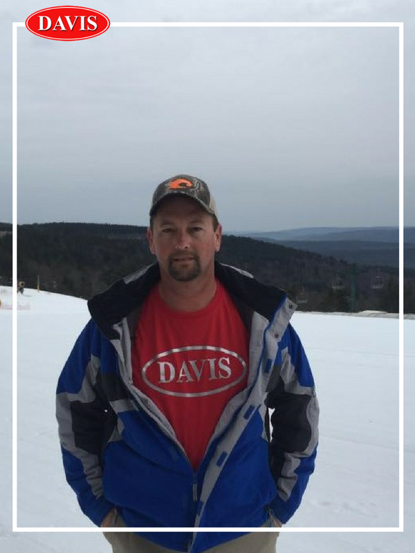 DavisExpress's tweet photo. Thanks to Stacy for checking in from the top of #SnowshoeMountain -- wearing some sweet #DavisExpress gear, of course! https://t.co/dk8cOYEDtl