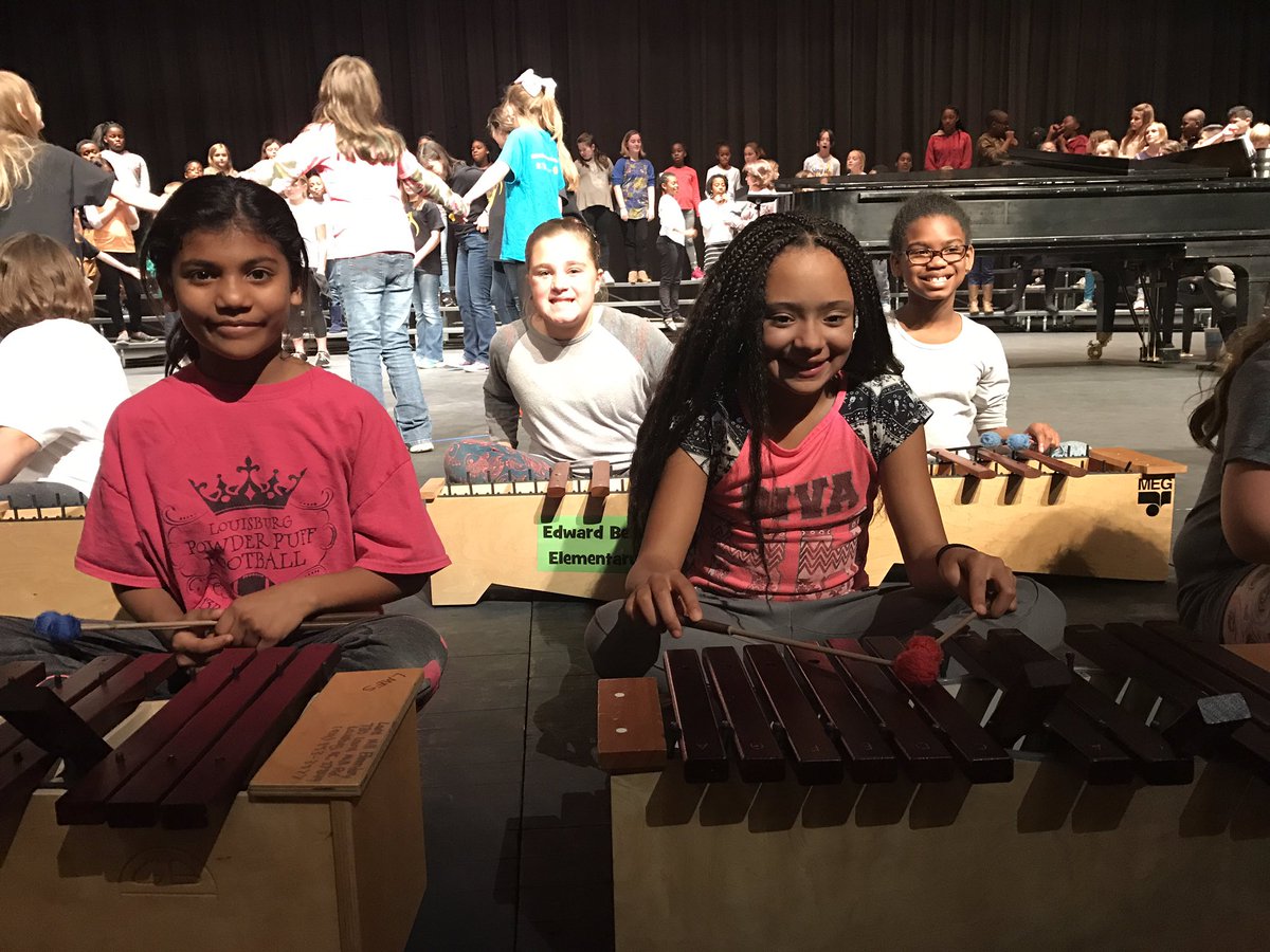 Melodies_with_M's tweet photo. Orffn' around! #laurelmillpride #FCSAllCounty https://t.co/keiRkW8alD