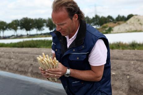 agfnl's tweet photo. "Markt loopt voor eerst tegen grenzen aan na uitbreiding in vroege asperges" @tebozAsperge
https://t.co/N7eMqKTdV4 https://t.co/rkD2PCB3AT