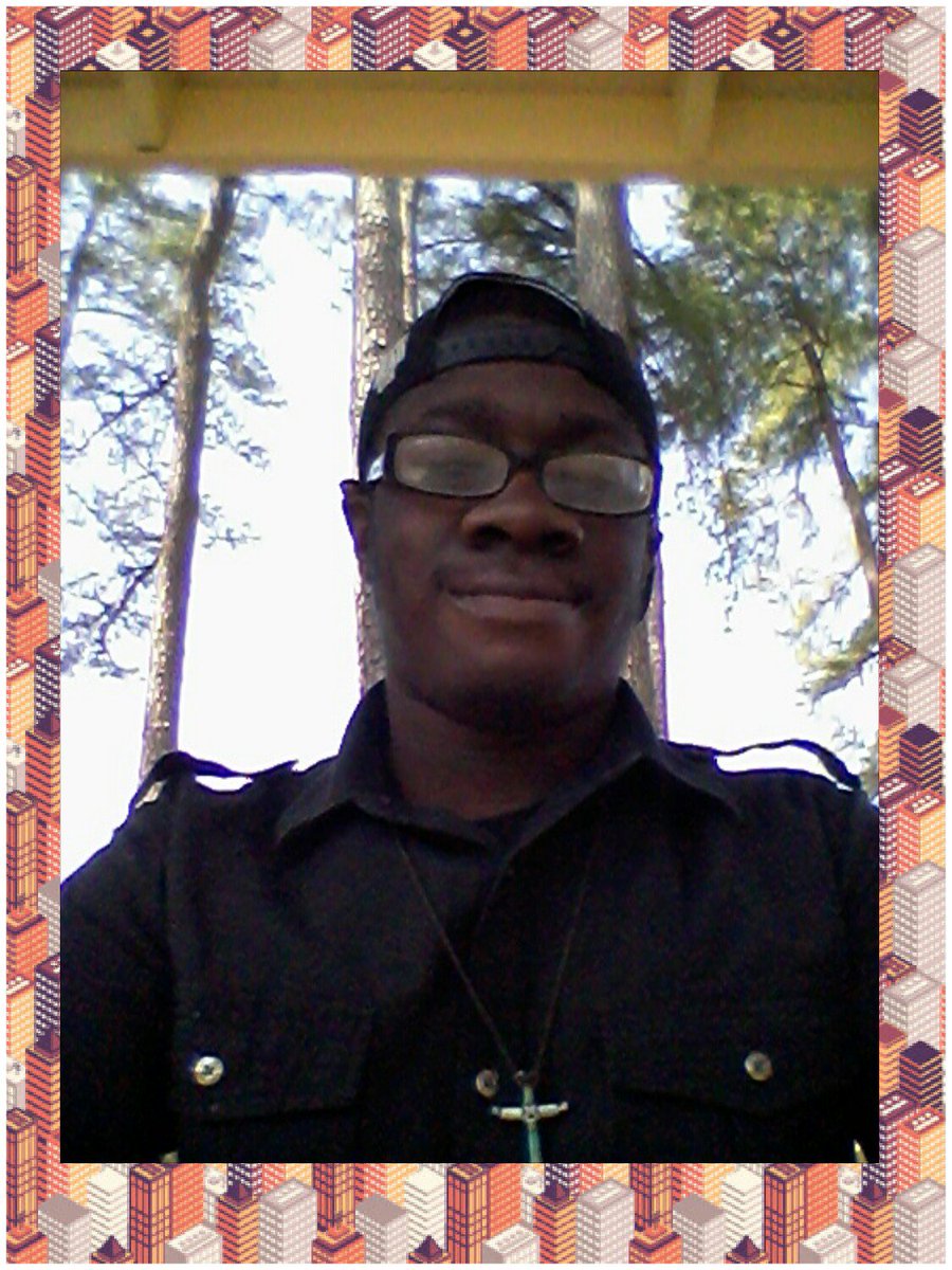 deandrebeamon2's tweet image. #photo_editor made by @lyrebirdstudio