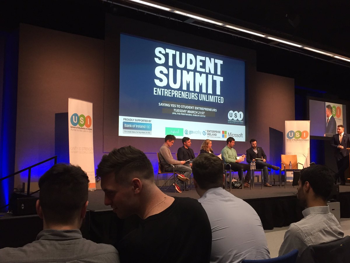 genemurphy's tweet photo. Today's judgey judges are looking ready to judge @StudentSummitIE student startup pitch comp! #BOIstartups #LetsJudge #StudentSummit17 https://t.co/ObSaU3C5NB