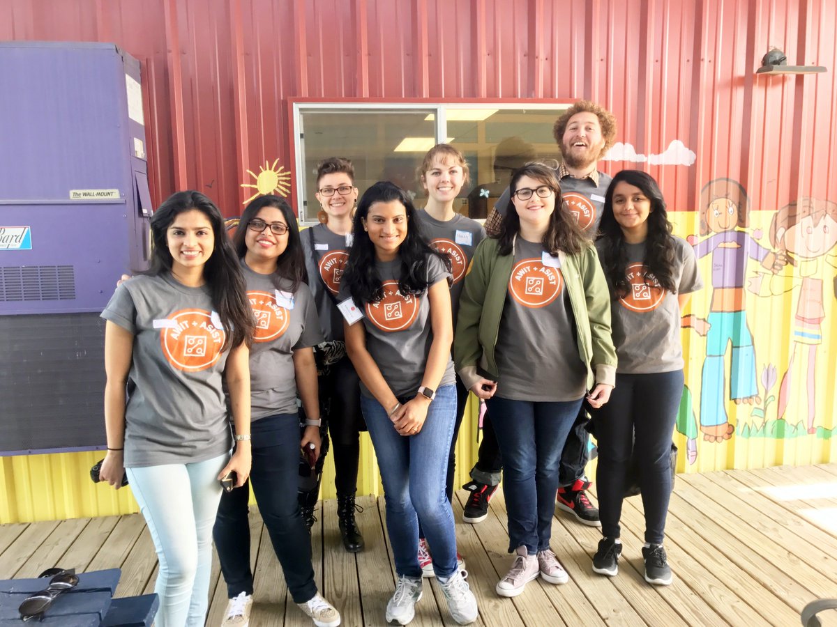 asistUT's tweet photo. Had a great time at UT Elementary this past month! Thanks to everyone who came out to help! https://t.co/f198HwS0f5