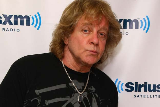 Happy  Birthday à Eddie Money né  Edward Joseph Mahoney le 21 mars 1949. 