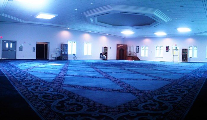 MSLMNJ's tweet image. Canada: Man charged with threatening to shoot people inside mosque is…Muslim: Hate crime is a booming business… m.tbnn.it/NhBmwp