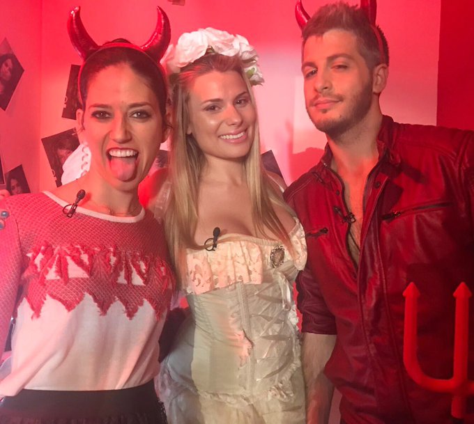 Cielo o infierno? ☁️🔥 Os esperamos en @cazamariposastv 🦋 https://t.co/AArAHVuZVl<a class="tags" target="_blank" title="On Twitter" href="/?out=eyJ0eXAiOiJKV1QiLCJhbGciOiJIUzUxMiJ9.eyJpYXQiOjE3MjMwMjgxOTUsImlzcyI6InR3cG9ybnN0YXJzLmNvbSIsIm5iZiI6MTcyMzAyODE5NSwiZXhwIjoxNzU0NTY0MTk1LCJyZWRpcmVjdF91cmwiOiJodHRwczovL3R3aXR0ZXIuY29tL2NhemFtYXJpcG9zYXN0diJ9.uCMrvGt_kfyeZeulz6Zg_PMPye6IXir25z2SHuIFzpE8K6ywBtPY2cweqt34W-ZXj4l1rS1SI38hwbzjhyL_6w">@cazamariposastv</a><a href="/tag/mencantasonreir"class="tags"><span>#mencantasonreir</span></a>