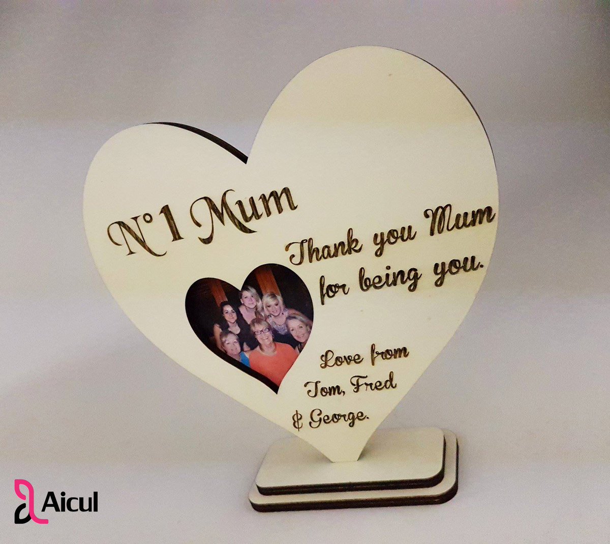 Are you still looking for the best present for mothers day? Look no futher! This stunning piece is fully customizable. #MothersDay