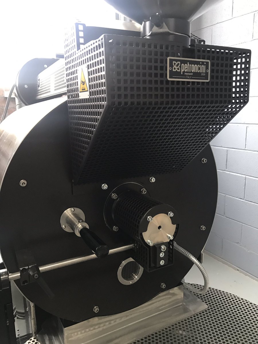 beancoffeeUK's tweet photo. Our brand new Coffee Roaster! #handroastedinliverpool https://t.co/krBcoVE1PD