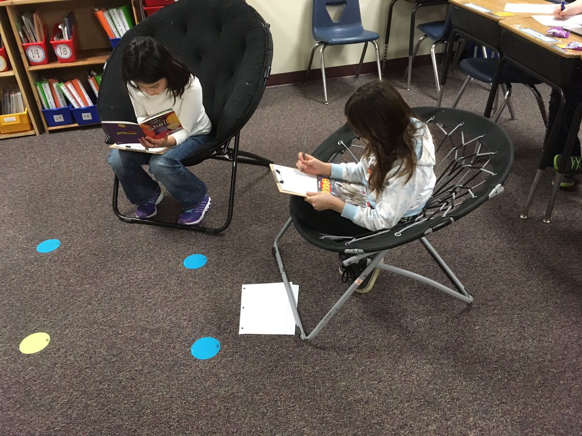 MsDarling3's tweet photo. Showing all of our knowledge about informational writing! #MsDs3s https://t.co/Pe0hy26FWH