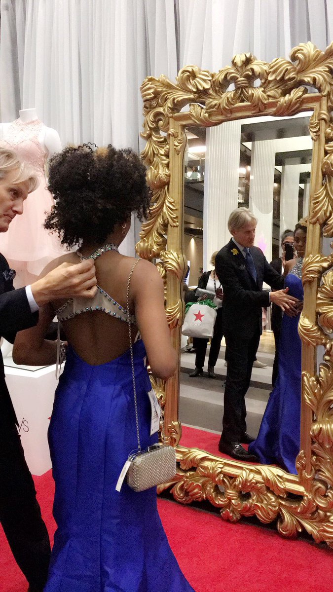 wbd's tweet photo. .@MonteDurham is with us at NYC #SYTTP to help style the students. LOTS of beautiful dresses (including this #MacysProm one) = hard choices! https://t.co/fxorvouj1d