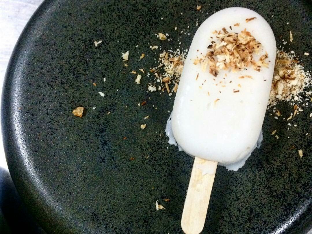 Paleta de coco, un viaje a los recuerdos de la infancia en el menú #NuestraTierraEnAlto de @restaurantalto