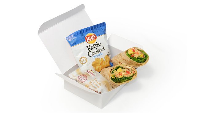 foodandwine's tweet photo. American Airlines is also bringing back some free in-flight meals because they can't make up their minds either. https://t.co/aufXbmri4q https://t.co/B9Qd5VzmcA