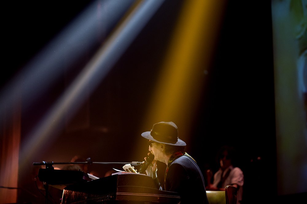 CC2037's tweet photo. + #fotos del show de #CharlyGarcía el jueves pasado en #CC2037
Las pics son de #LulaBauer
#CHARLYenCarasyCaretas #rock https://t.co/AVE03N3LY8