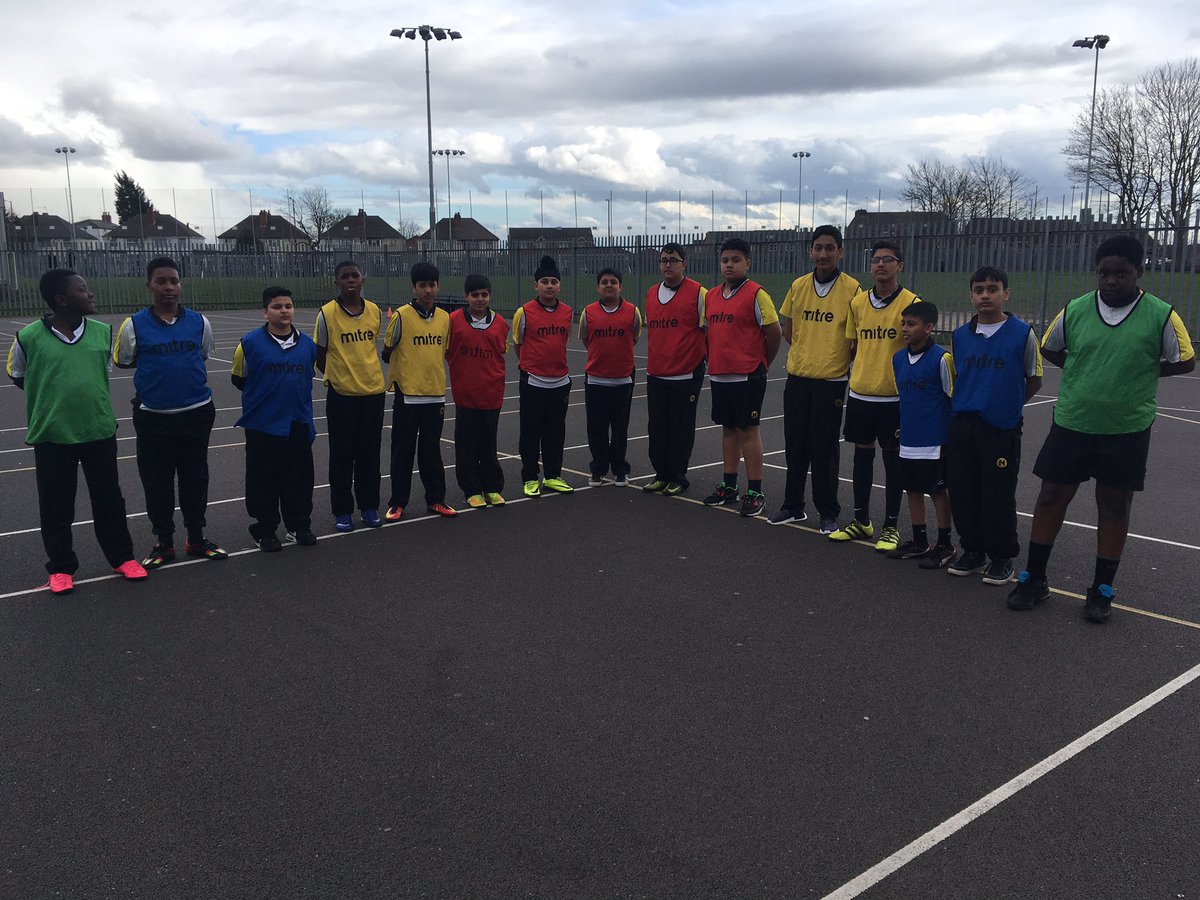 HolyheadPE's tweet photo. Year 8 Boy's intercollege results: Meriden 1st, Edgware 2nd, Oswestry 3rd and Corwen 4th. #inittowinit #icweek https://t.co/2GAxrf2csb