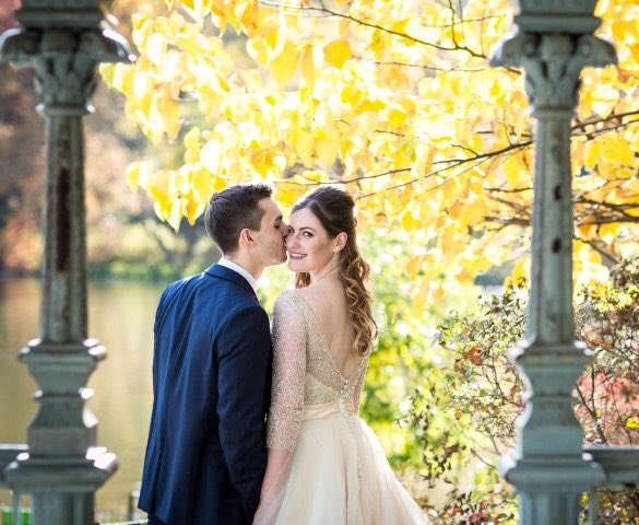 Check out @sarahswainpope's guest blog post on wedding make up on the BBG today! 

thebespokebrideguide.co.uk/blog/item/198-…