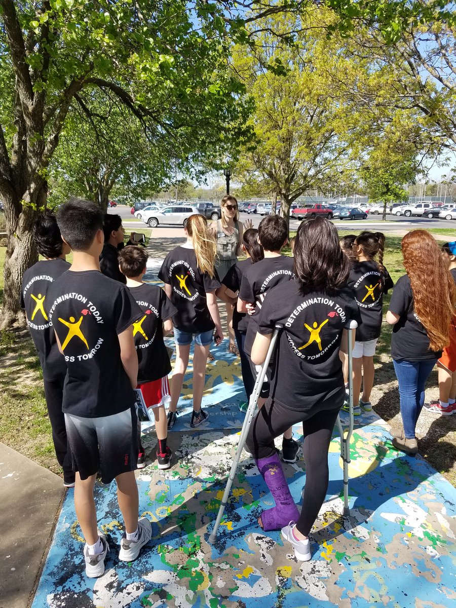 SMSPantherAVID's tweet photo. @AustinCollege students are amazing! We learned so much on the campus tour!! @SMSPantherAVID @PlanoISDAVID @AVID4College https://t.co/2xAgNrRimA