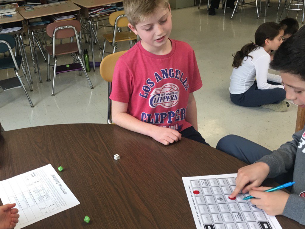 MrsDolby112's tweet photo. It is always fun to play fraction games. @MrsDolby112 @LincolnLions112 https://t.co/l5jxstr8MF