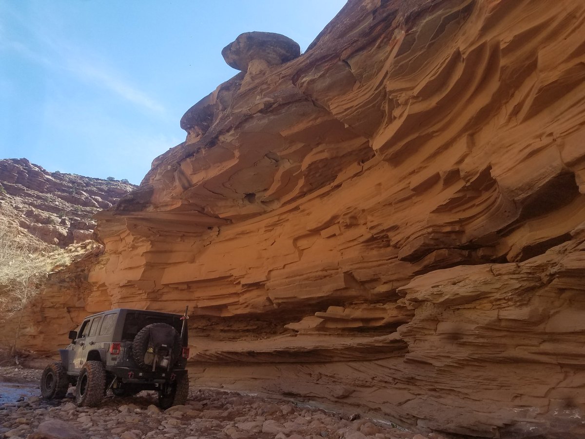 HuggiBearZ's tweet photo. Headed home from Moab. Ready to come home but I'm gonna miss the scenery. https://t.co/cAf2jRKZcQ