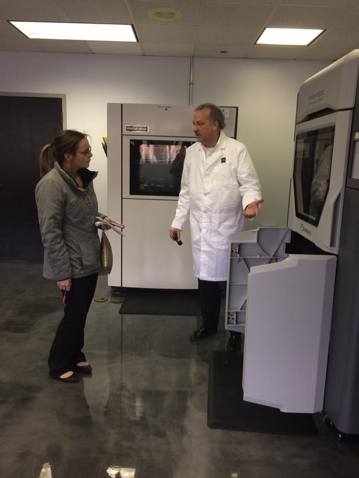 c3venture's tweet photo. Here's a #throwback to Chris Williams showing the #MLive crew how #3Dprinters work when they visited #C33D! #c3 #C3Ventures #3dprint https://t.co/6j58Q0IYqB