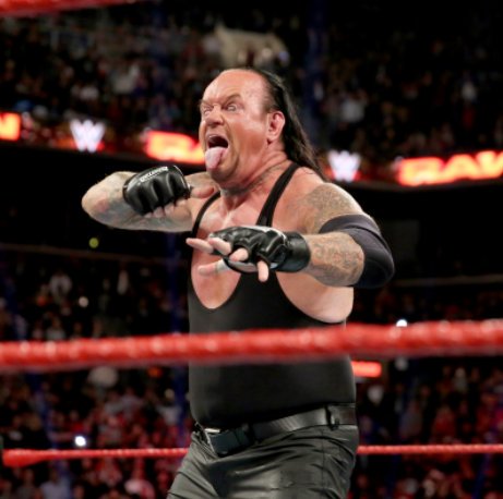 giselaiveth96's tweet photo. Aparicion sorpresa de #TheUndertaker en #Raw π±π±π» #Wrestlemania
#thephenom #thereaper #thedeadman #americanbadass #teamcalawaymccool https://t.co/WLQYRJKu3m