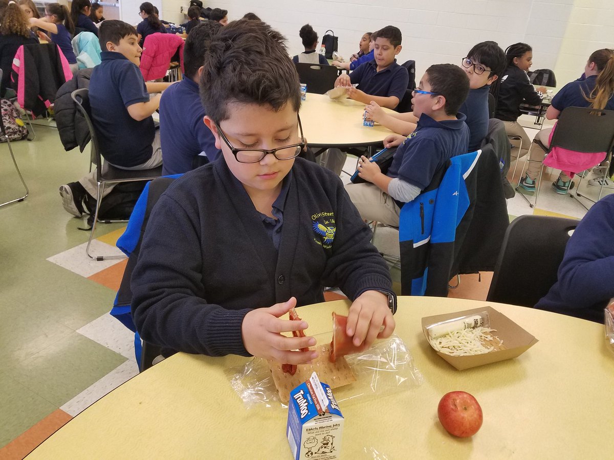Oliver Street Excel (@oliverexcel) on Twitter photo Making our own pizza for National Nutrition Month <a href="/ELT_Newark/">ExpandedLearningTime</a> <a href="/raymarin_ELT/">Ray Marin</a> <a href="/SWilsonELT/">Stephanie Wilson</a> @OliverSchool Making our own pizza for National Nutrition Month <a href="/ELT_Newark/">ExpandedLearningTime</a> <a href="/raymarin_ELT/">Ray Marin</a> <a href="/SWilsonELT/">Stephanie Wilson</a> @OliverSchool