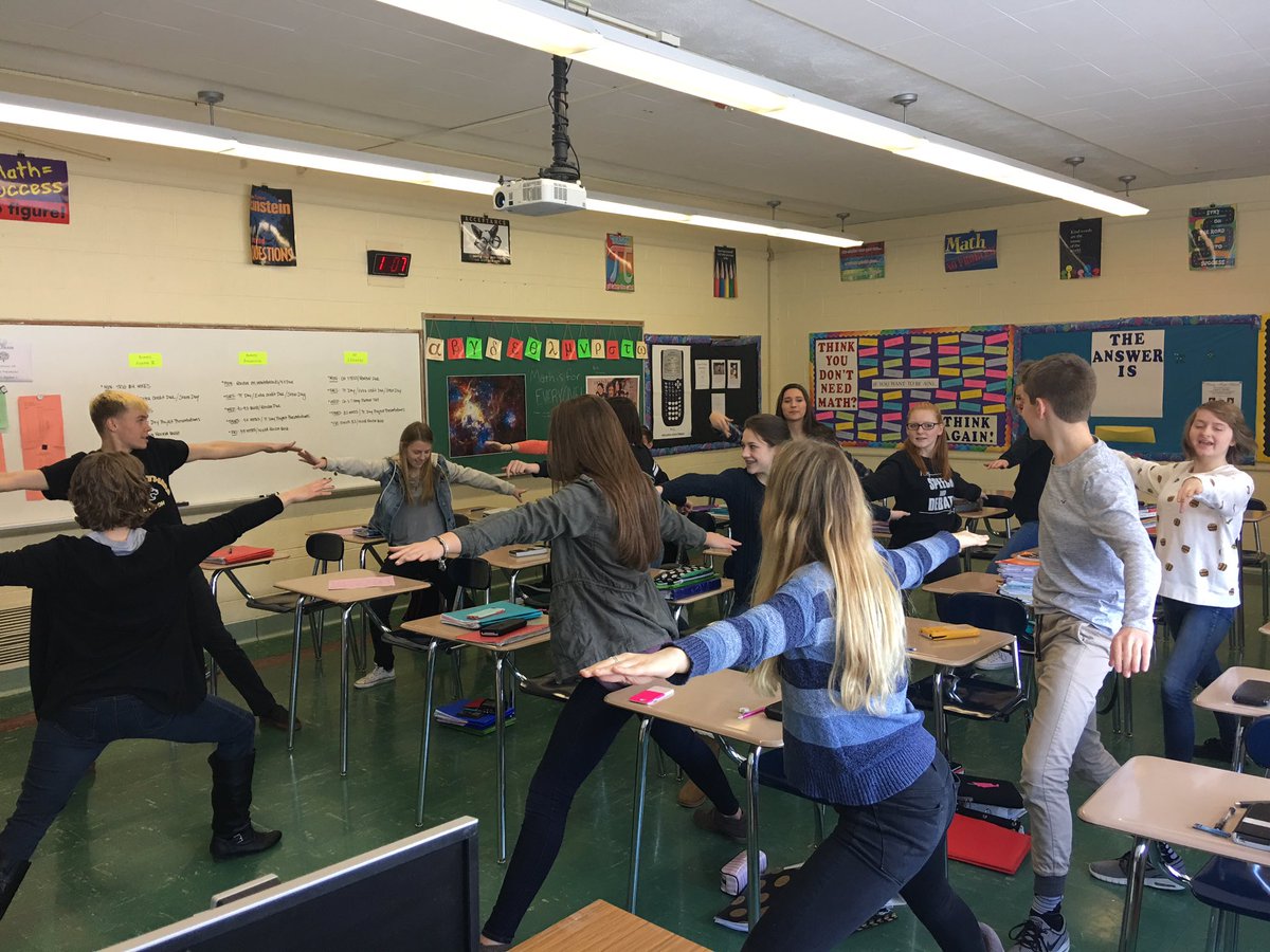 PHSPiSquad's tweet photo. #TuesdayTestThrowback to yoga in Meinke's class https://t.co/o5IUZHXmxs