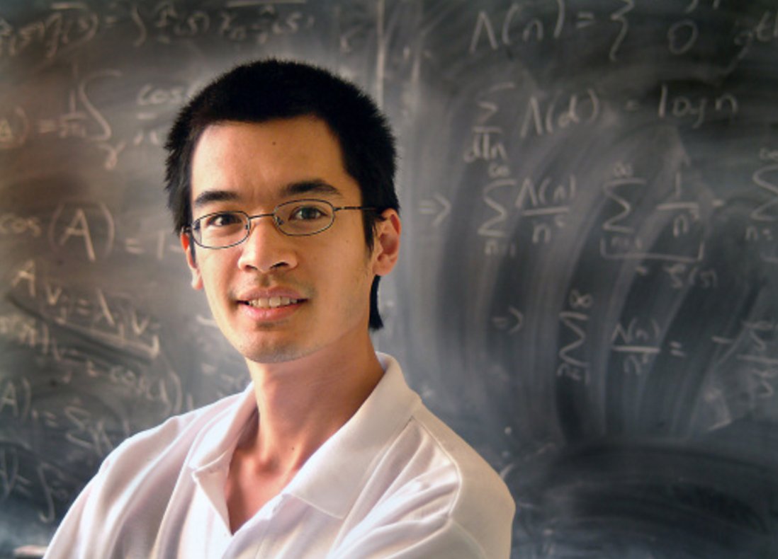 the_IAS's tweet photo. Watch former IAS Visitor Terence Tao give the Abel Prize popular science presentation on the work of Yves Meyer. https://t.co/wefDy7E50N https://t.co/aLgvc1qntb