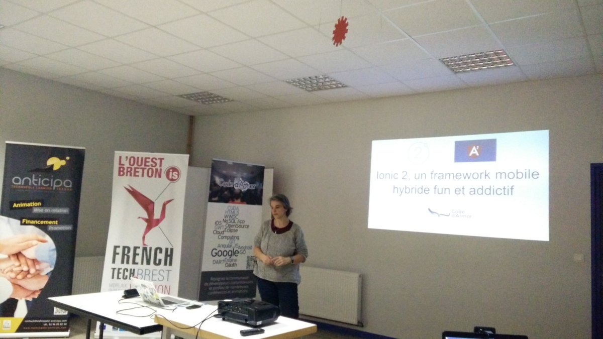 codedarmor's tweet photo. Et c'est parti ! cc @steffy_29 @duchessfr #ionic #web #mobile #codedarmor https://t.co/WxxIEJ0vox