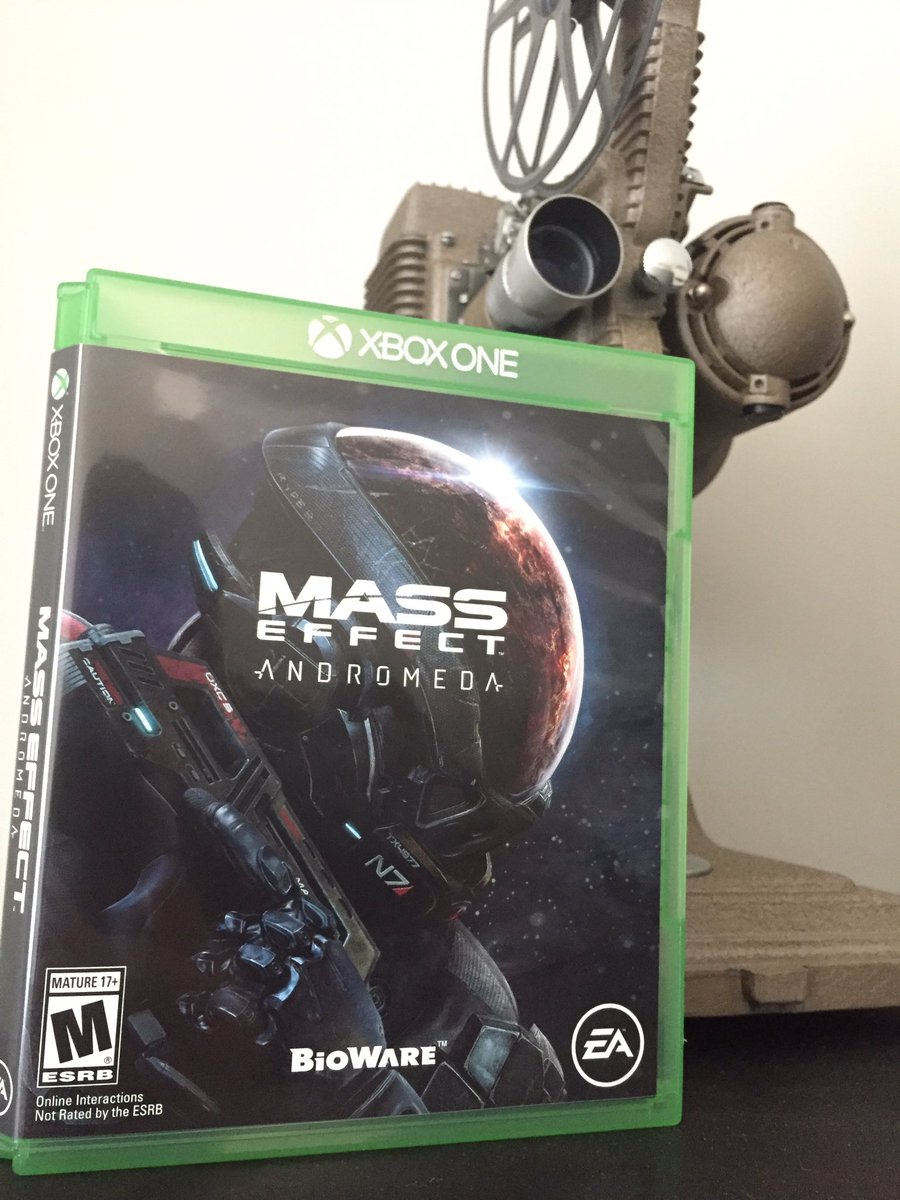 Michaellgibbons's tweet photo. @mplacko so my copy actually came in on time. However Xbox live is screwed up and won't let me sign in :/ #typical #NeedToGame #masseffect https://t.co/PmZuPRMlyd