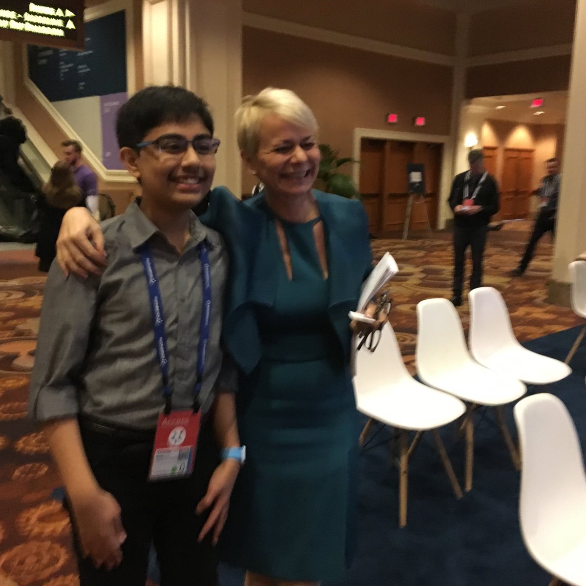 Wonderful to meet whiz 13-year-old #Watson developer <a href="/TajyMany/">Tanmay Bakshi</a> at #IBMInterConnnect after my <a href="/theCUBE/">theCUBE</a> intv!