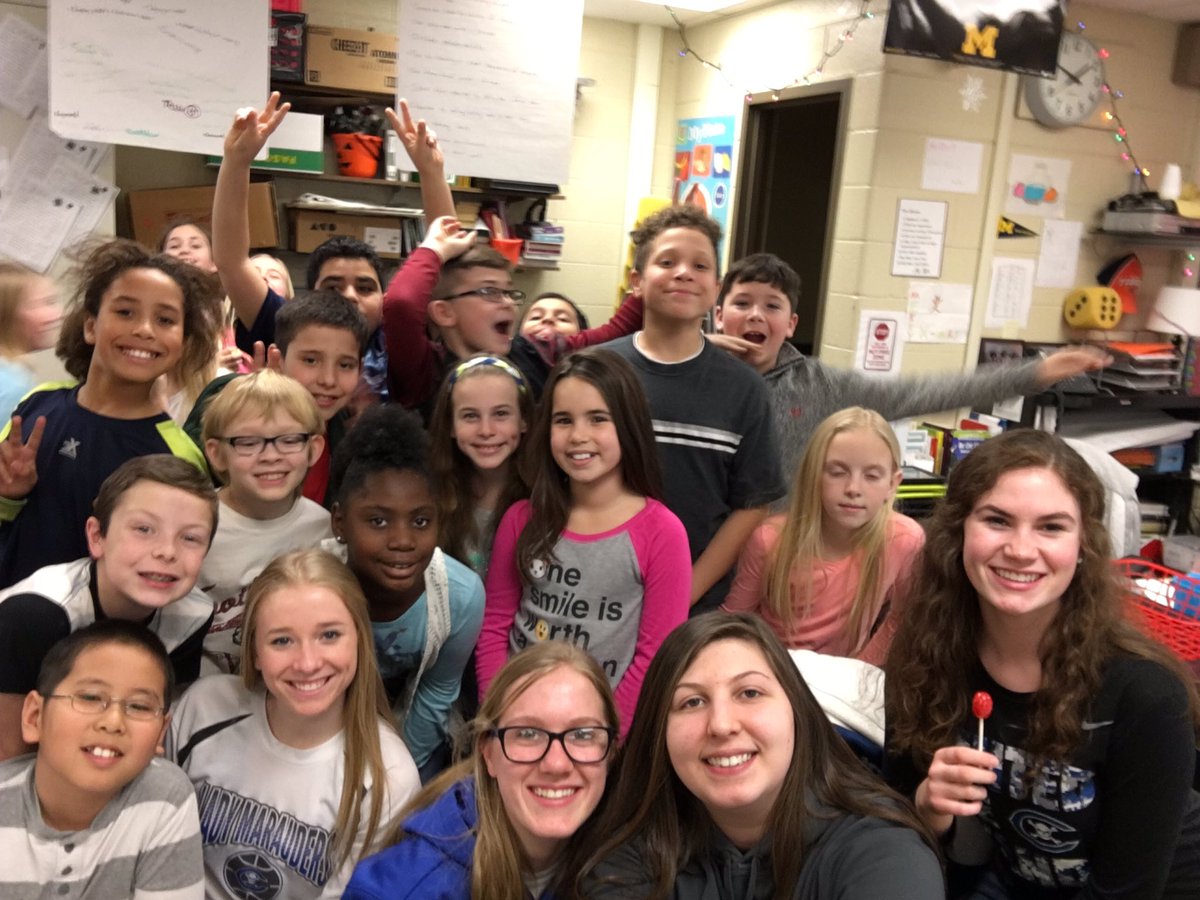 TPak25's tweet photo. Big thanks to our own Lady Marauder Ballers for reading to Team Pak today!!!
#GSDpride #MarchIsReadingMonth https://t.co/orlL0jh5NO