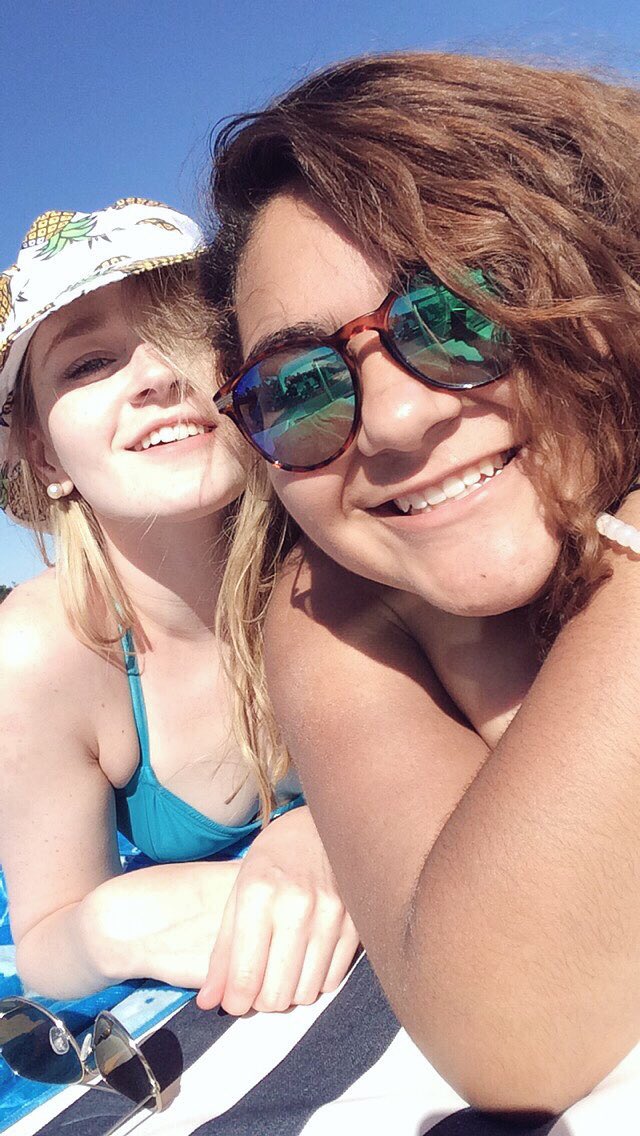 BeckySemidey's tweet image. God blessed me with such an amazing best friend. ❤️❤️ (just appreciating our memories and beautiful pictures)