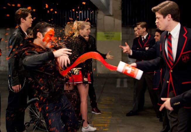 SupergirlStaff's tweet photo. If you want to take down the Music Meister... there's one thing that's worked before. #ObligatoryGleeJokes #Supergirl #TheFlash https://t.co/eG8CJVi6Nw