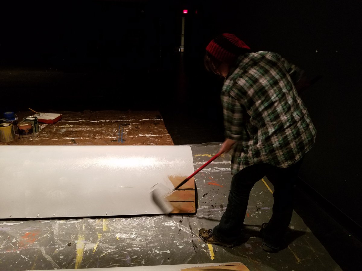 gdplayers's tweet photo. We love when alumni show up to help. #gdrsdchat #gdstrong https://t.co/sRzaB6Ef4E