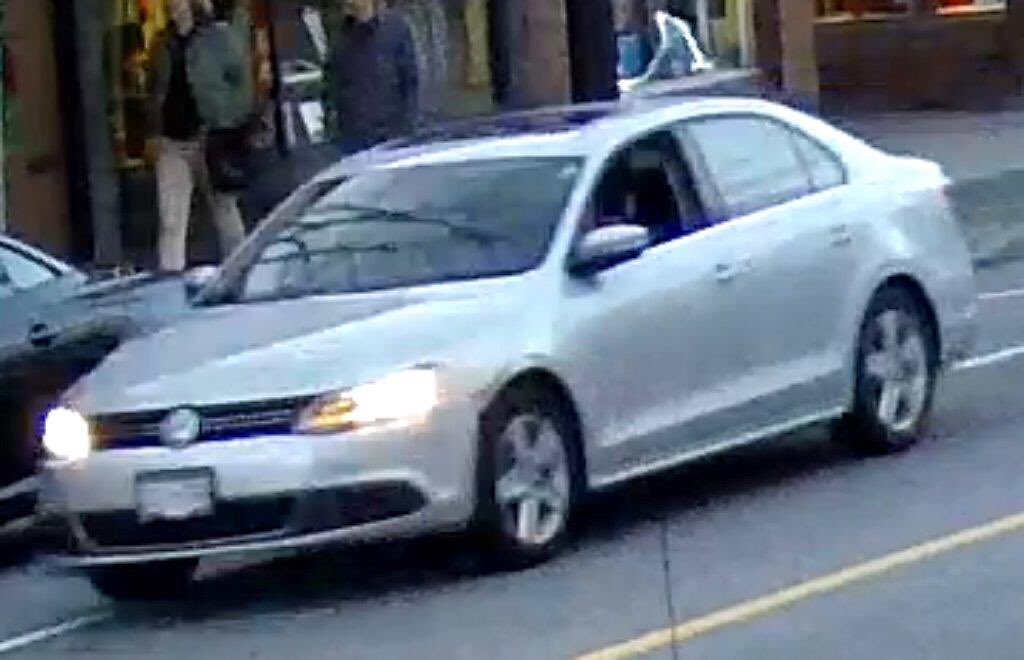 VancouverPD's tweet photo. Police searching for silver VW Jetta involved in collision with pedestrian last weekend. https://t.co/mDjqU5PnAz #VPD #hitandrun https://t.co/JbUQWnbT6J