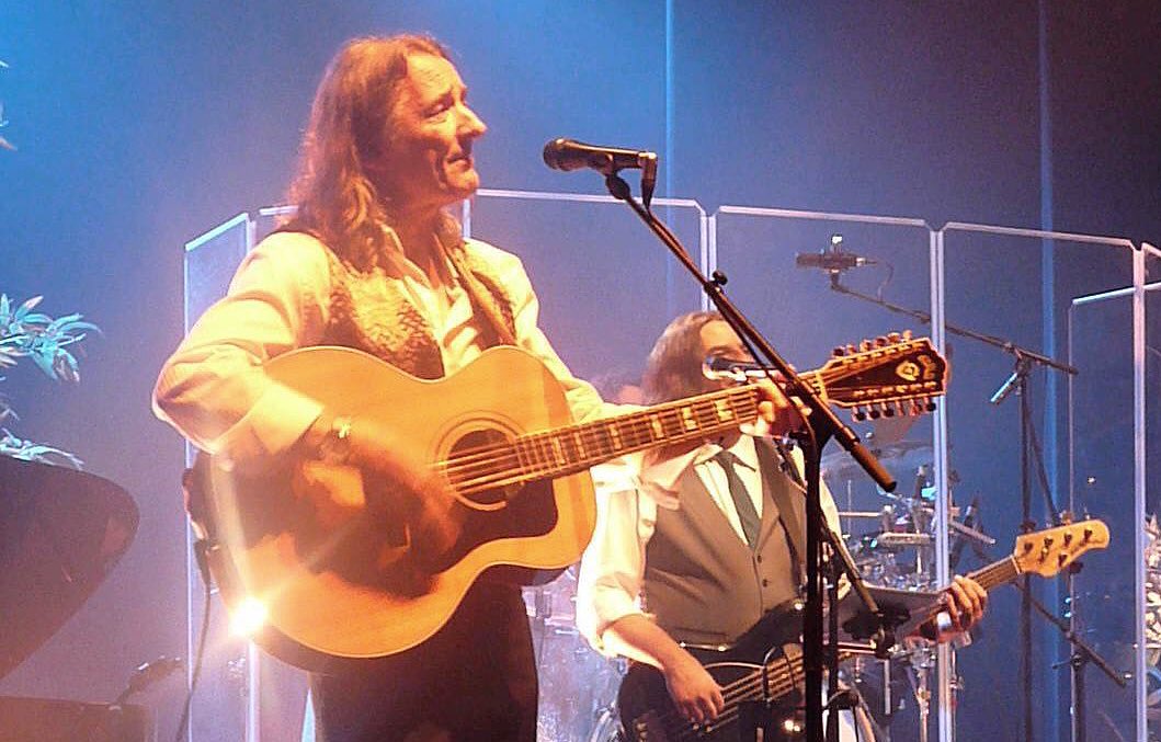    Happy birthday to the amazing Roger Hodgson! ¡Feliz cumpleaños 