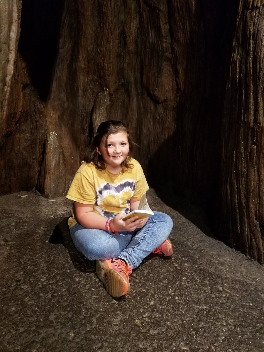frontier_elem's tweet photo. Reading &amp; enjoying the great outdoors at Congaree National Park, S.C. #SBreading @pbcsd @Supt_Avossa @PBCReading @KnightDulany https://t.co/g54uCXNnIY