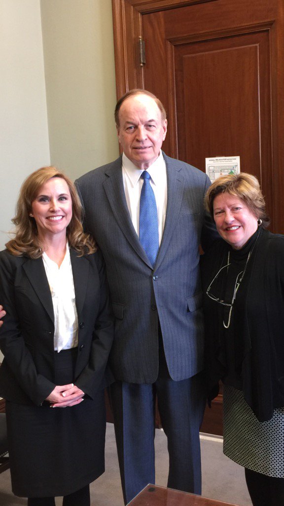 DonnaWWilhelm70's tweet image. Great meeting with Senator Shelby, Dwayne Cutrell and Clay Armentrout. @mercylifeal