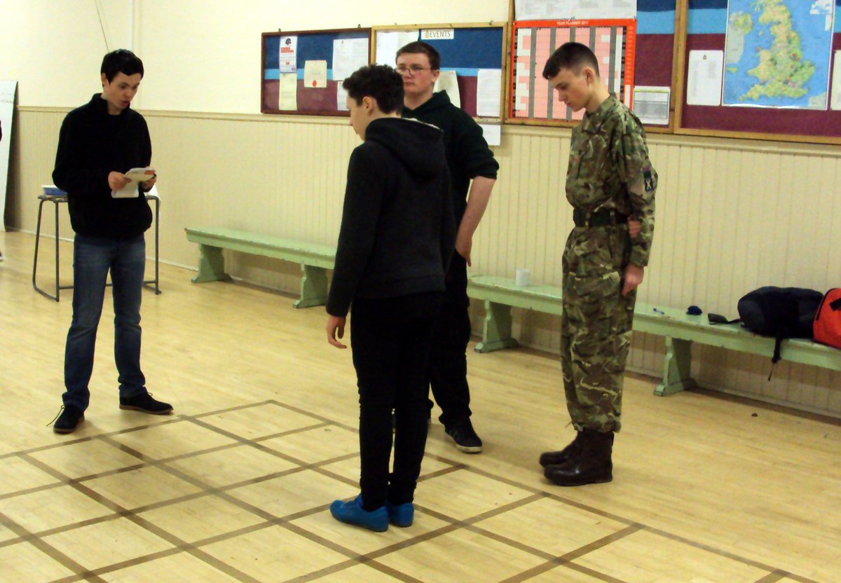 PRO1hldrsacf's tweet image. Tonight #Forres are doing a uniform check for @1hldrsacf #Annualcamp, background activity being #CommandTasks #Leadership #ACFAdventures