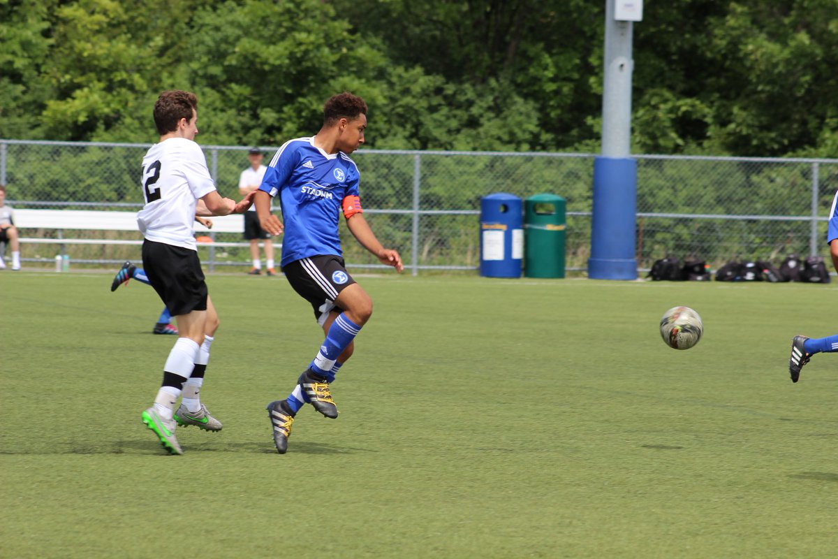 SAACSoccer's tweet photo. #CountdownToSpringSeason: 18 Days. #BuildingBetterPlayers https://t.co/GBjbrRE0zZ