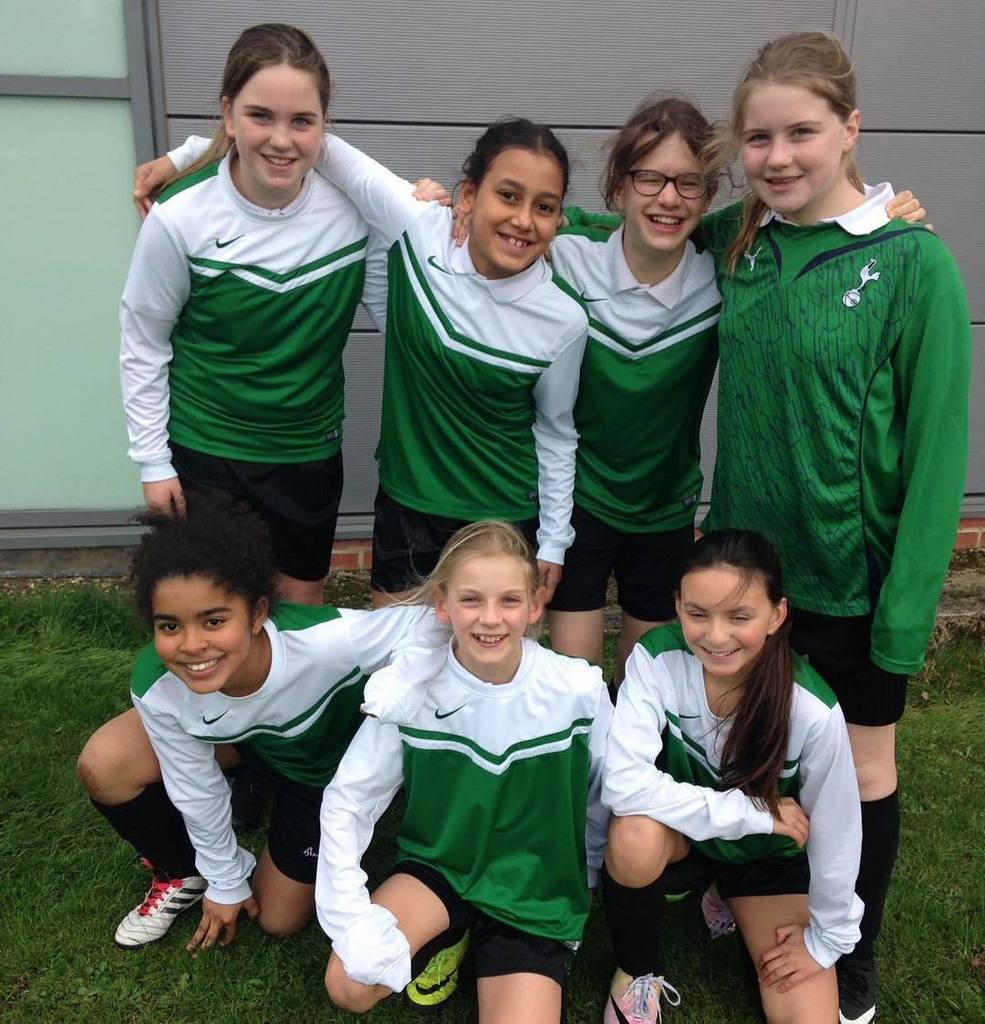 comptonPEdept's tweet photo. More podium finishes for Compton. U12s came 3rd in the Middlesex Futsal finals. #comptonfo… https://t.co/8hZpWS67Pl https://t.co/l6WU8mz73c