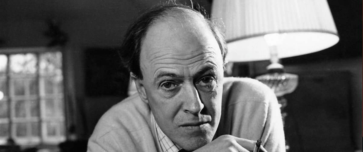 TheLipPodcast's tweet photo. Love Roald Dahl? I dare you to check out this BBC podcast and NOT chortle #trypod #podernfamily https://t.co/a2msakaWes https://t.co/vAfgAcniI5