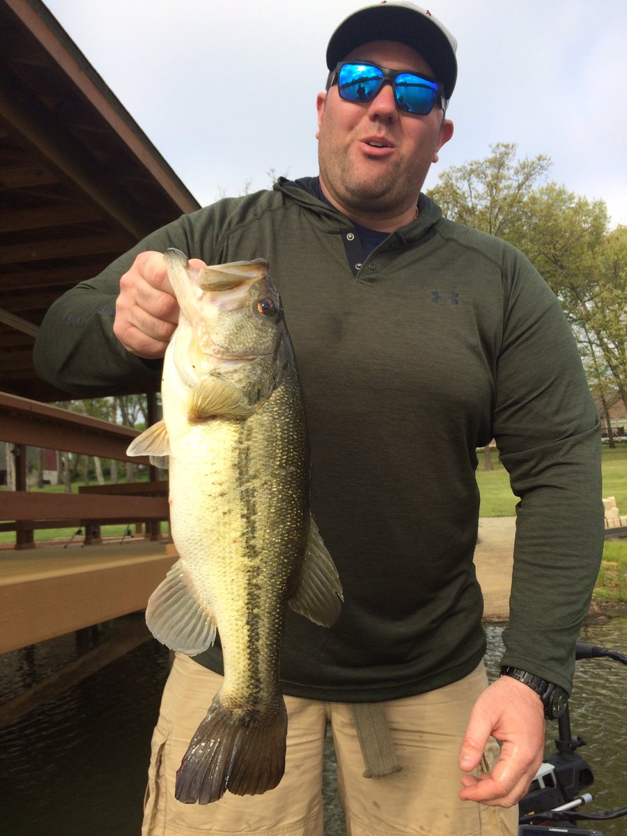 YourLakeForkGyd's tweet photo. Day after day lake Fork just keeps kickin out some awesome fish! #yourlakeforkguide #LakeFork #lftlures #smashtechbaits #limitrodz https://t.co/GZSZ5ChMwA