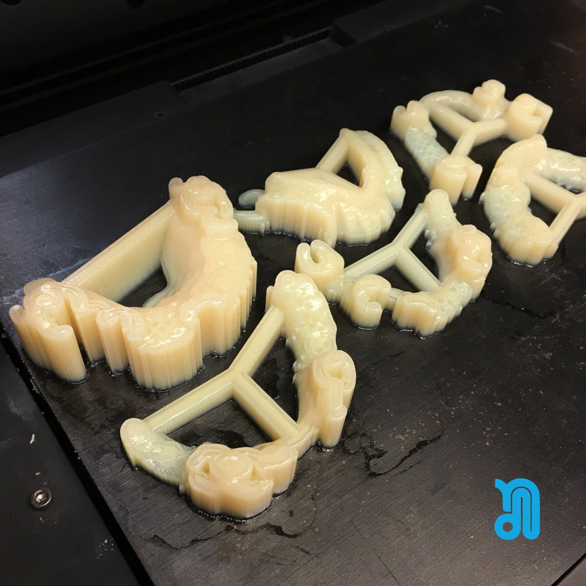 NakanishiLab's tweet photo. Freshly 3D printed digital partial framework awaiting next steps.
#partialframework #3Dprinter https://t.co/KGc6o4Uudq