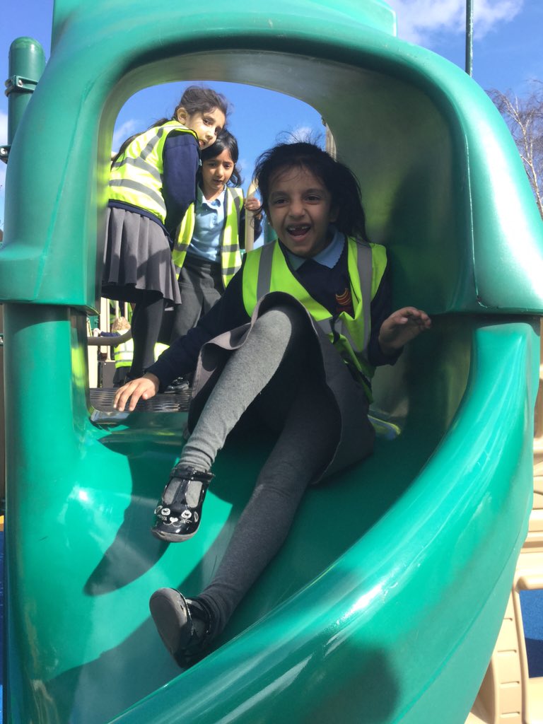 MrsLHByrne's tweet photo. ❤️ These little faces @Inspire_Ashton @BluePlanetUK #schooltrip #makingmemories #livelovelearn https://t.co/q3aDr7E5sy