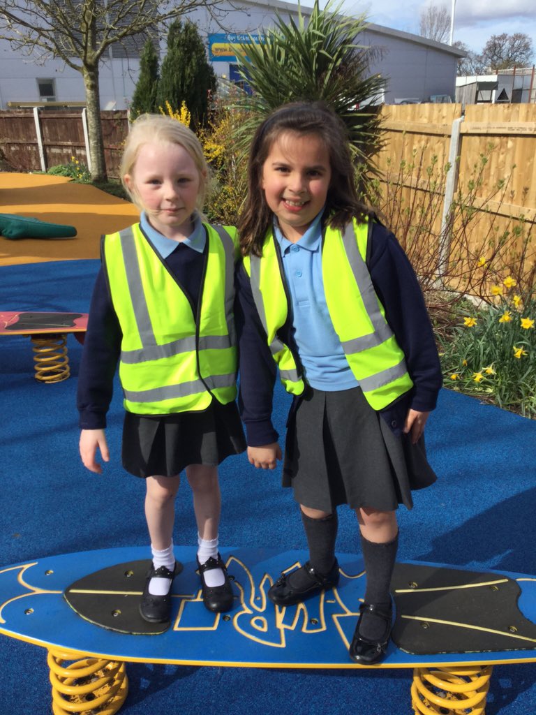 MrsLHByrne's tweet photo. @Inspire_Ashton @Miss_JWard Today was fantastic! 😊 we are so proud of our amazing little people ❤️ https://t.co/feCAwocjvF