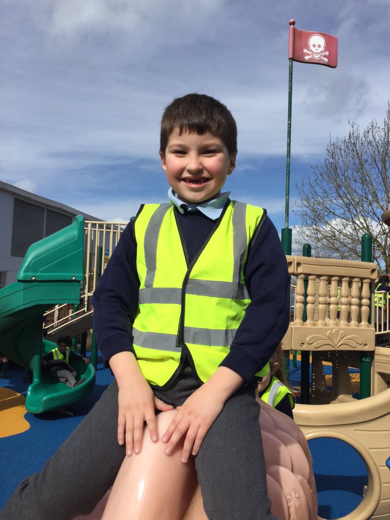 MrsLHByrne's tweet photo. @Inspire_Ashton @Miss_JWard Today was fantastic! 😊 we are so proud of our amazing little people ❤️ https://t.co/feCAwocjvF