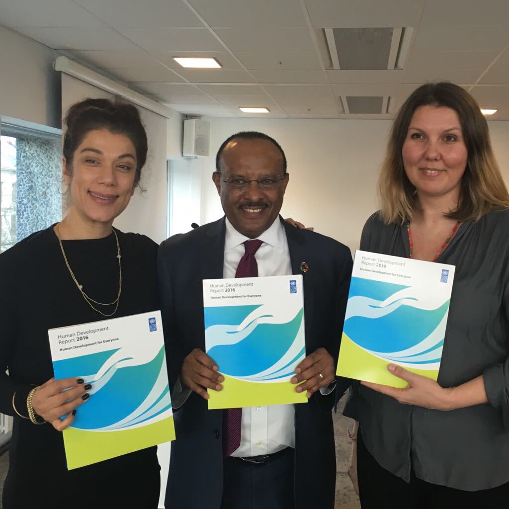 LailaBokhari's tweet photo. Launch #HDR16 Norway in lead means responsibility:Leaving noone behind an ambitious goal.Requires good governance&amp;policies -and commitment! https://t.co/jYV9s0SHBE