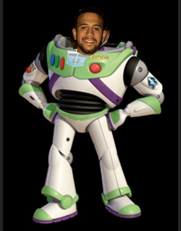 Gus_Polinski_'s tweet photo. Happy birthday to the loudest person I've ever met @_BenjaminParks #buzzlightskin https://t.co/4pYU6eoLen