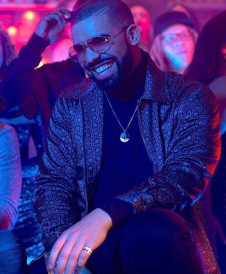 DSTR3SDLUX's tweet image. More Life⚡