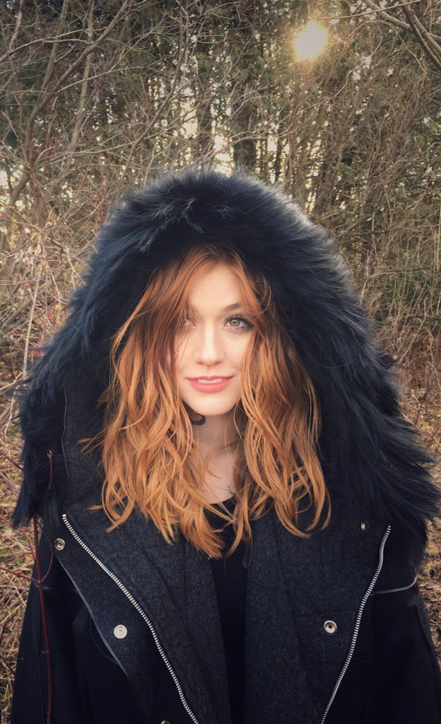 mattdirector's tweet photo. Out in the elements with this lovely gal.  @Kat_McNamara #shadowhuntersseason2 #2B https://t.co/DU2Sgt7PZC